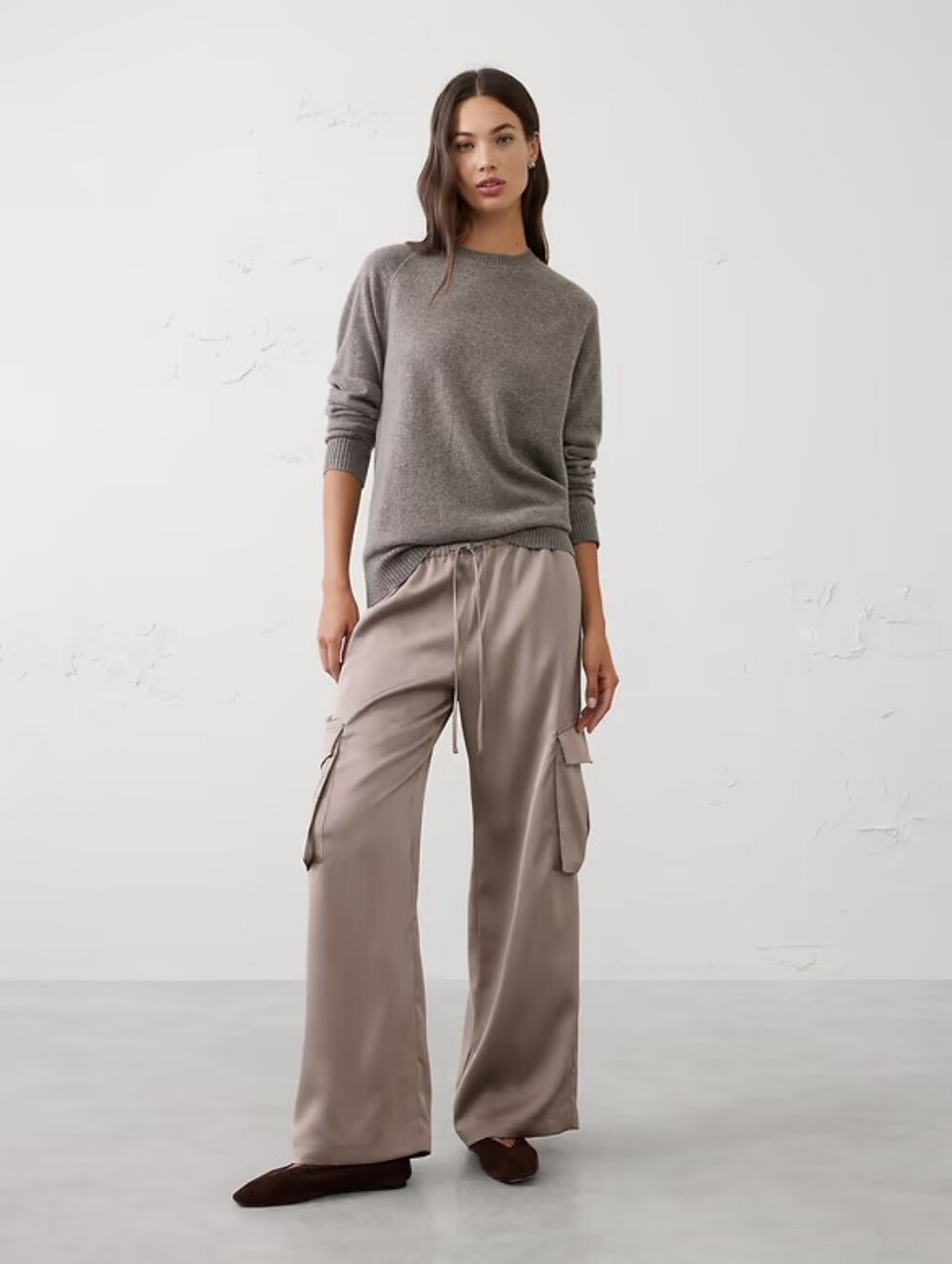 NWT BANANA REPUBLIC | $110 Satin Wide Leg Cargo Pants - Picture 5 of 6